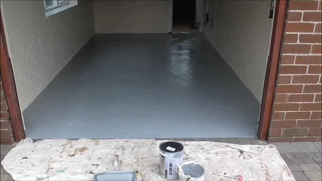 <p>Concrete painting is trickier than painting most surfaces: It breathes, transports moisture, and sucks up paint. While you can paint drywall in a day or two, you&rsquo;ll need a week or more to finish painting concrete. Painted concrete floors can look stunning if you invest time to prepare them, use a specialty concrete floor paint, add a great design and finish off with a concrete floor sealer. It sounds complicated but it&rsquo;s easier than you think. These stunning professional looking floors use a combination of paint or stain, stencil and a sealer and will cost you much less than hiring a professional.</p>
